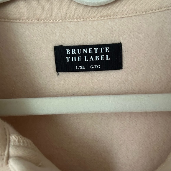 Brunette the Label L/XL Creamy Fawn Beige Sweatshirt NWT - Picture 3 of 4